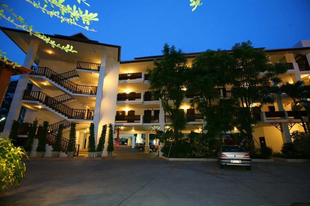 Top North Hotel Chiang Mai Eksteriør bilde