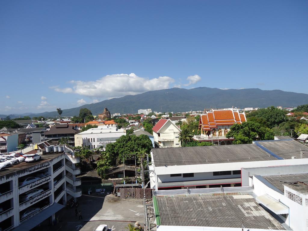Top North Hotel Chiang Mai Eksteriør bilde